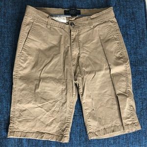 PD&C Size 32 Khaki Shorts